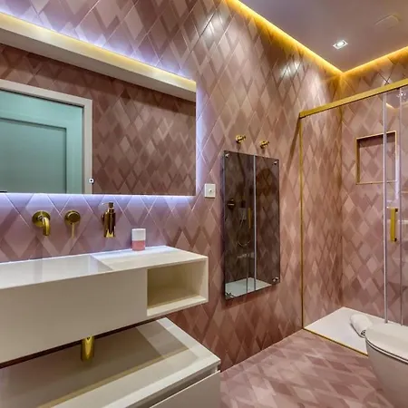 Jaliel 250 M2 - 12 Pers. Plein Coeur De 칸느