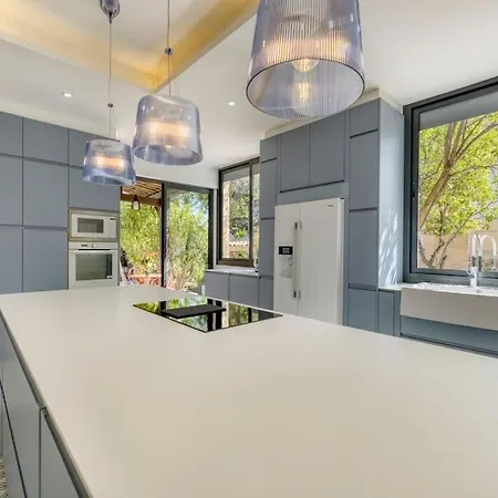 Jaliel 250 M2 - 12 Pers. Plein Coeur De 칸느