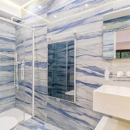 Jaliel 250 M2 - 12 Pers. Plein Coeur De
