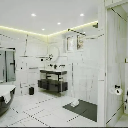 Jaliel 250 M2 - 12 Pers. Plein Coeur De 빌라 *