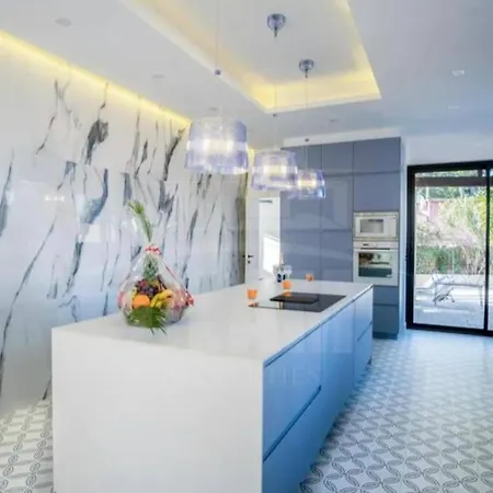 빌라 Jaliel 250 M2 - 12 Pers. Plein Coeur De *