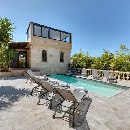 Jaliel I French Riviera I 270m2 I I 10 Minutes Du Centre-ville I 12 Personnes Villa Cannes