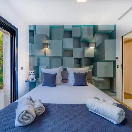 Jaliel I French Riviera I 270m2 I I 10 Minutes Du Centre-ville I 12 Personnes Villa *