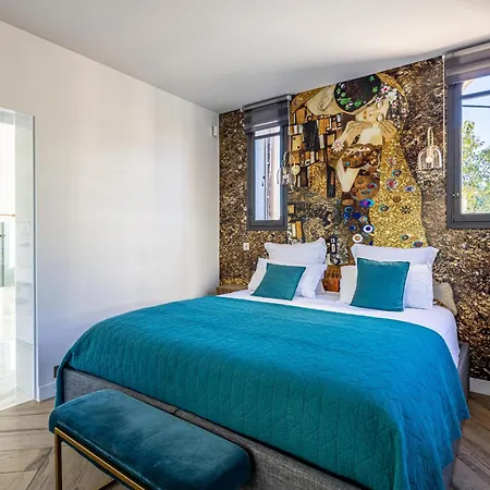 Villa Jaliel I French Riviera I 270m2 I I 10 Minutes Du Centre-ville I 12 Personnes *