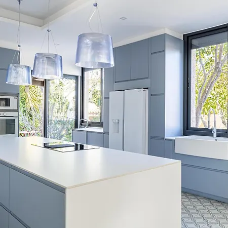 Jaliel I French Riviera I 270m2 I I 10 Minutes Du Centre-ville I 12 Personnes Villa Cannes