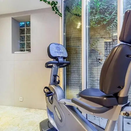 Jaliel 250 M2 - 12 Pers. Plein Coeur De *